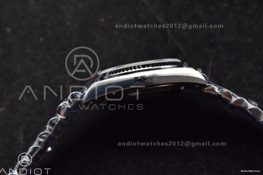 Grey DayDate on President (Gain 36 vr3255 Efficient Edition Best 684 V5 QF Steel SS Roman 904L Weight) Dial Bracelet 0102